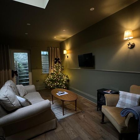 Peaceful Apartment In The Heart Of Frome Extérieur photo