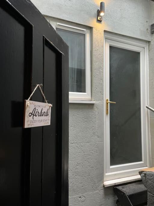 Peaceful Apartment In The Heart Of Frome Extérieur photo